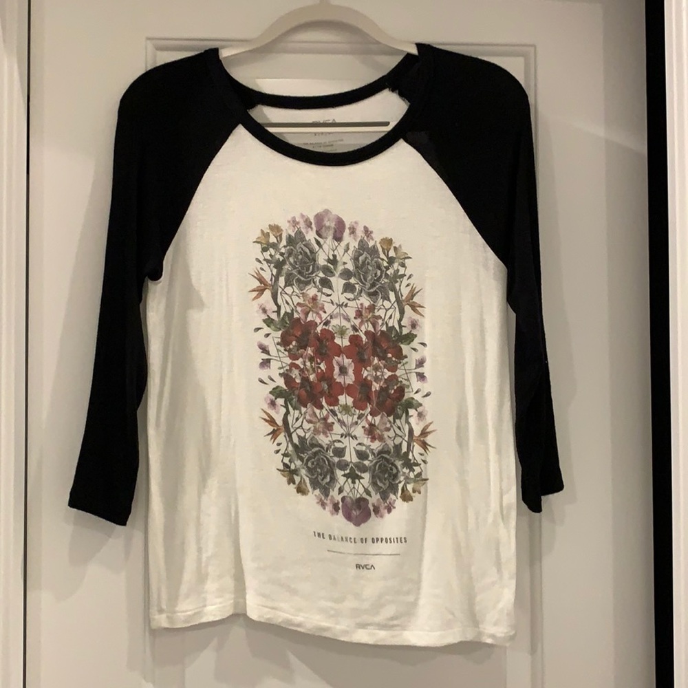 RVCA raglan top